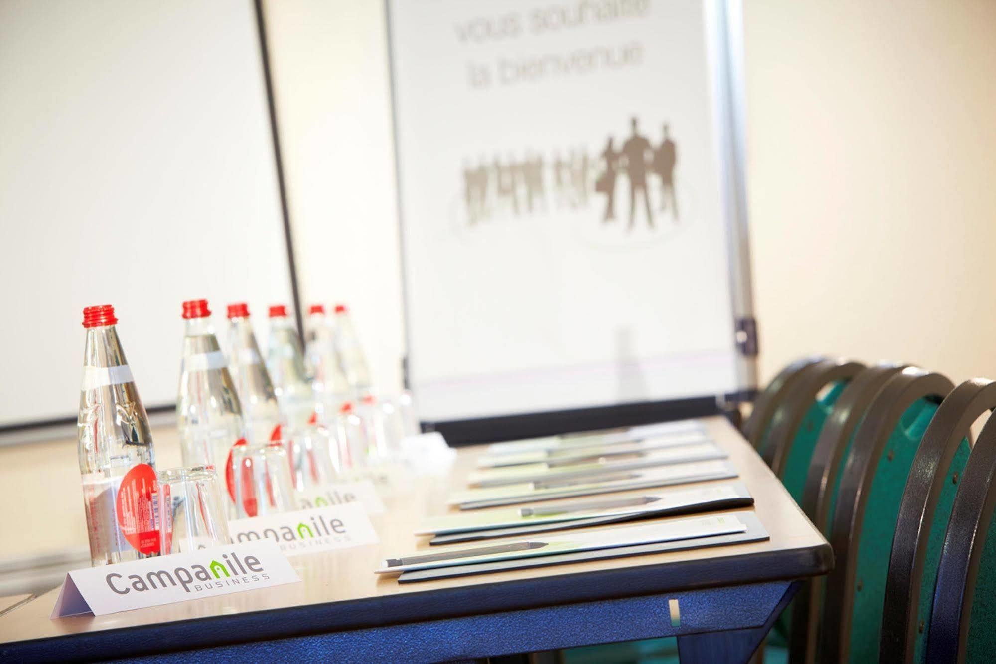 Hotel Campanile Livry-Gargan Business foto